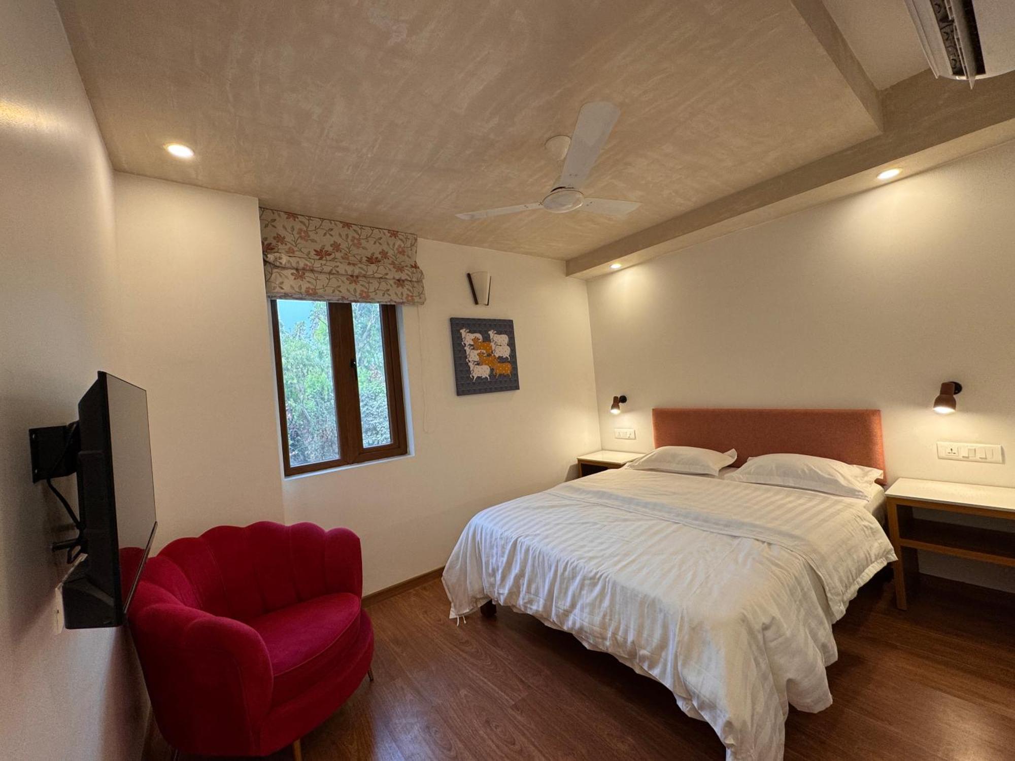 Royal 27 Bed & Breakfast *